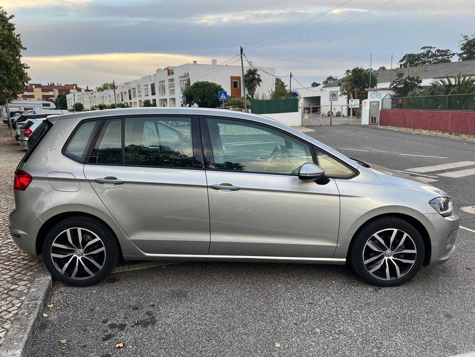 Volkswagen Golf VII Sportsvan 1.6 TDi 105cv