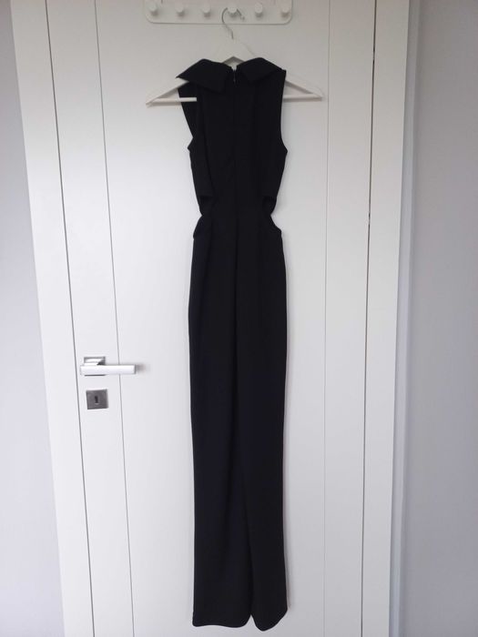 Długi czarny kombinezon New Yorker