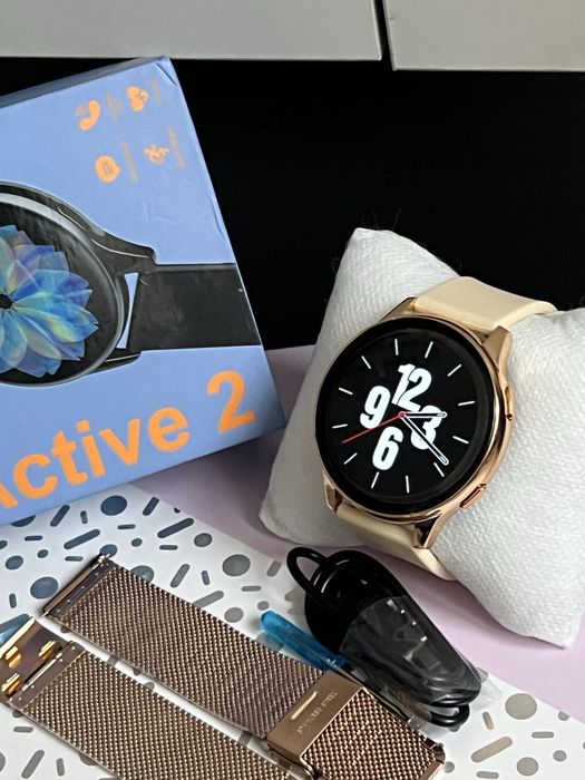 Smartwatch Active 2 – nowy, z funkcją rozmów i dwoma paskami