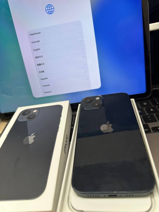 Продам телефон - айфон IPhone 13 Midnight 128GB