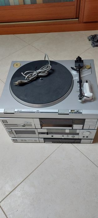 Aparelhagem Akai completa