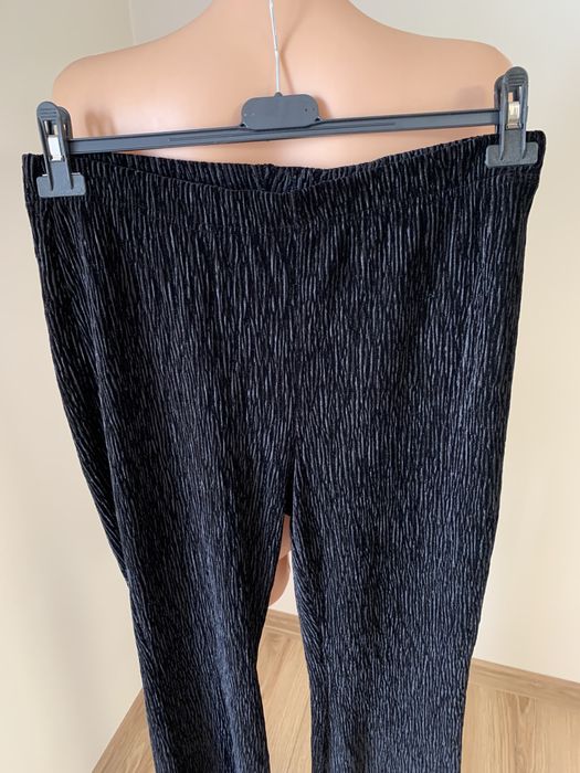 Nowe spodnie H&M divided rozmiar M