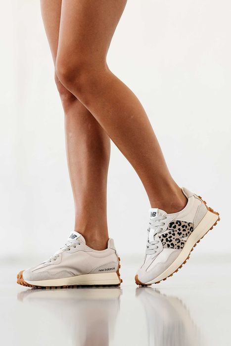 Жіночі Кросівки New Balance 327 36-41 (Без Предоплати)