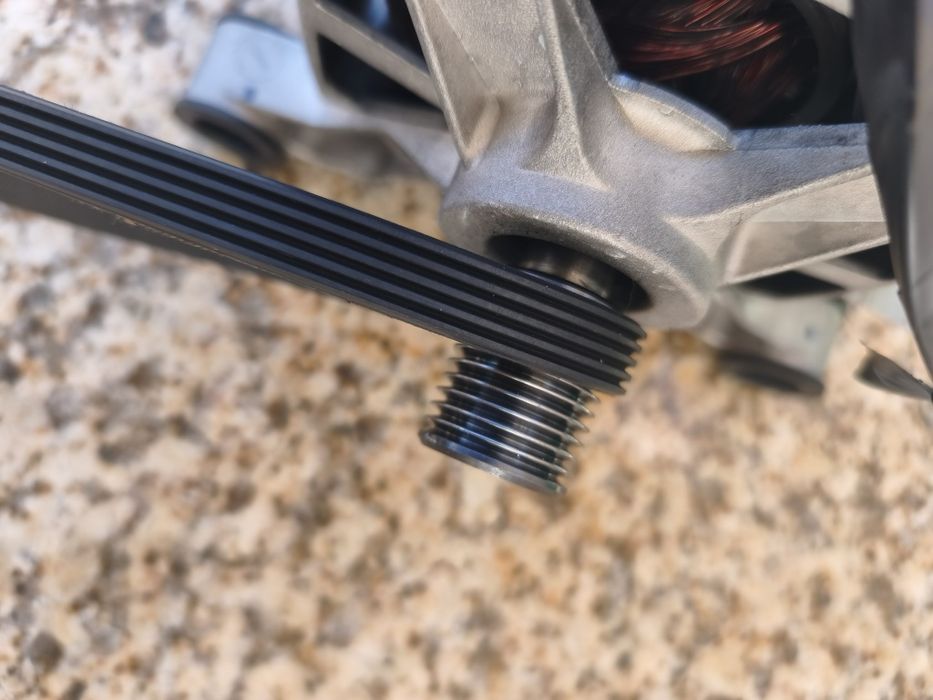 Motor de maquina de Lavar Roupa whirlpoolde 9kg