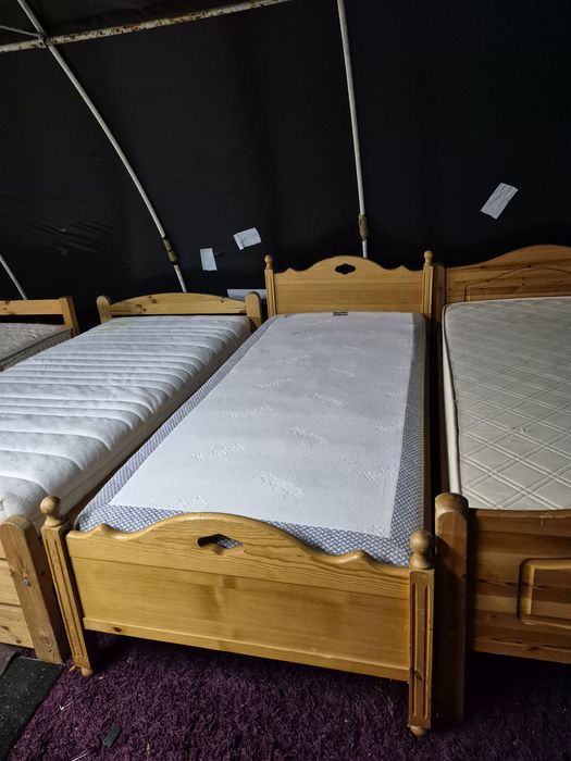 Łóżka  pojedyncze