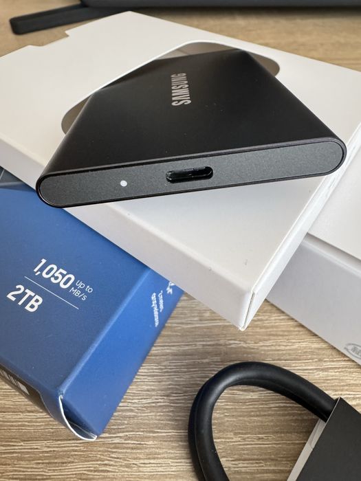 Ssd Samsung T7 2 TB Повна комплектація Швидкий