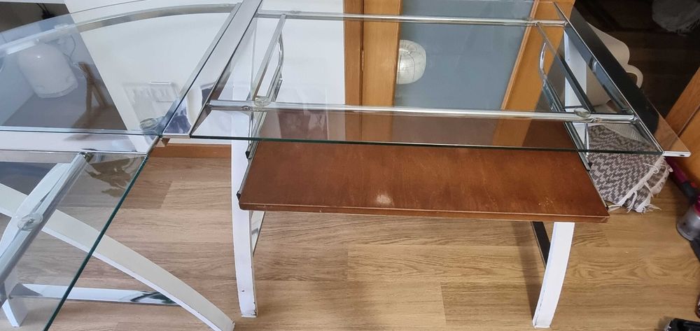 Mesa de escritório de canto em vidro