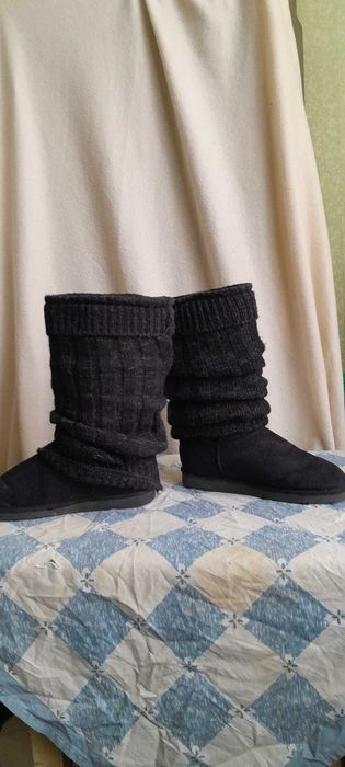 Сапожки (угги) черные теплые