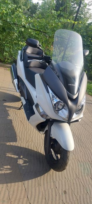 Honda Silwer Wing 400