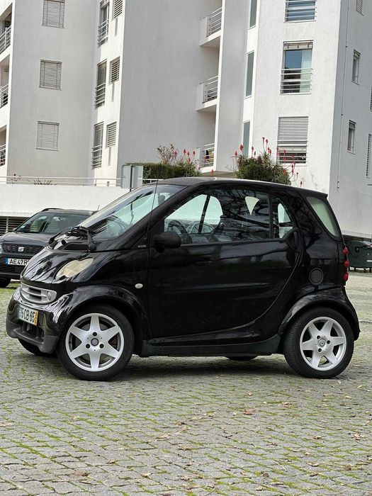 Smart Fortwo 2003 Gasolina – 161.114 km – Inspeção até 04/2026