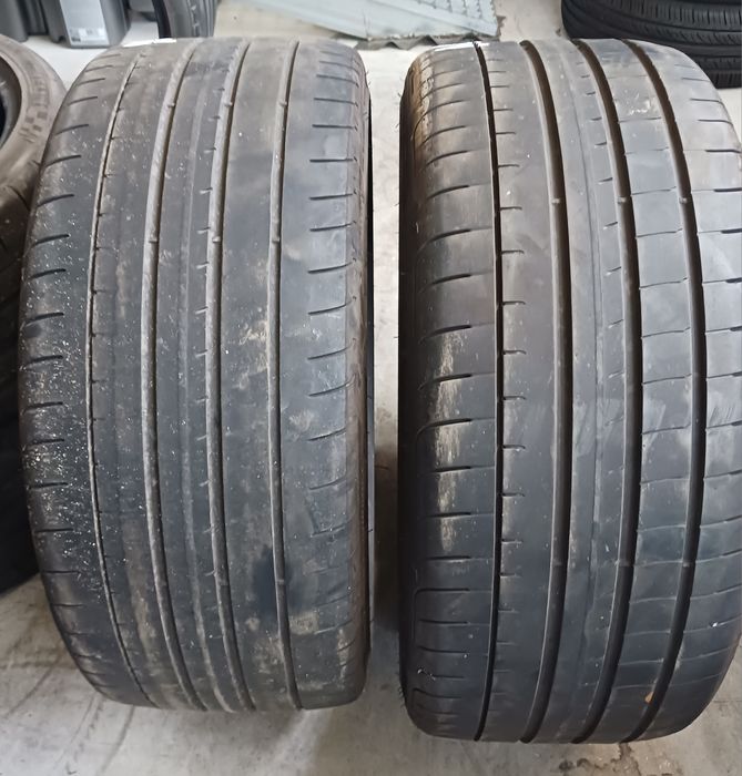 Vendo pneus semi-novos 235/35/19 Goodyear