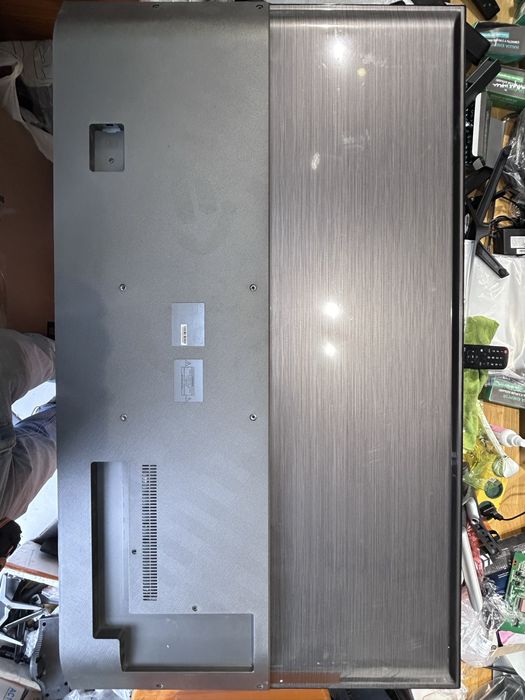 Корпус, Динаміки, задня кришка, передня рамка, коробка ТВ