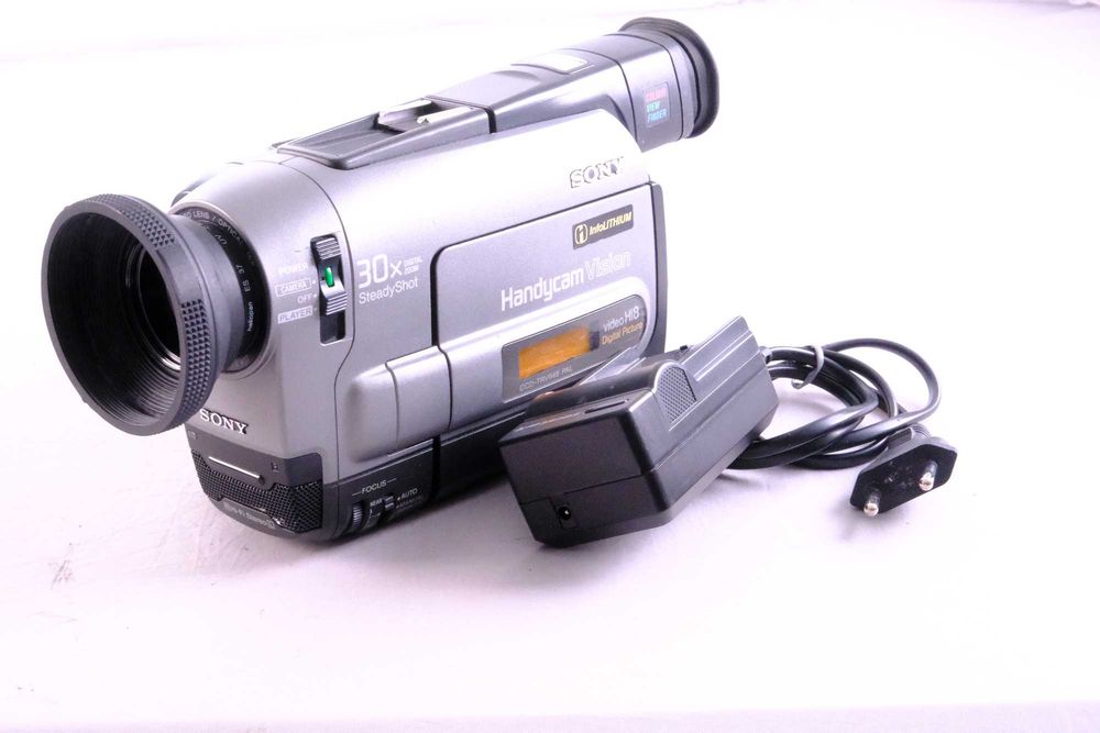 Sony Hi8 TRV-94E – kultowa kamera Hi8 z klimatem Y2K!