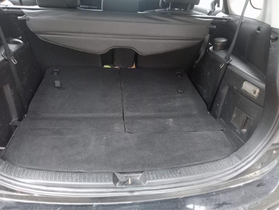 Vendo- Mazda 5 7 lugares