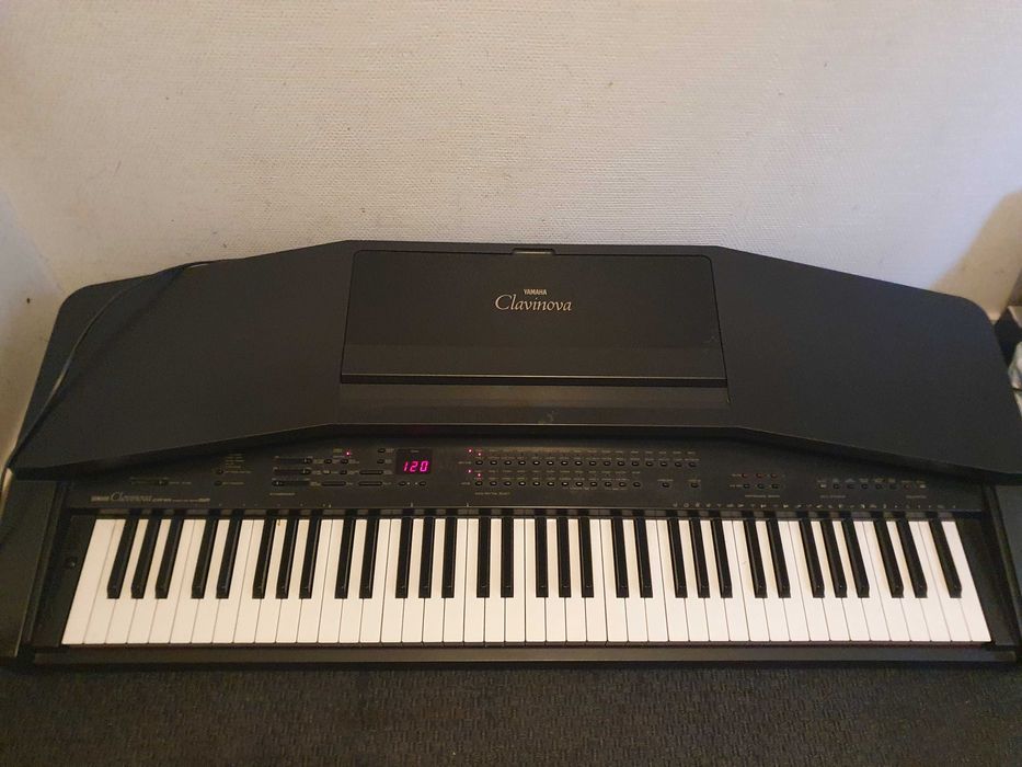 Pianino Yamaha Clavinova CVP20 w pelni sprawne