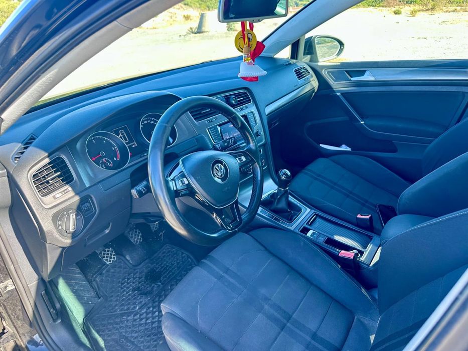 Vw golf 7 variant 1.6 tdi bluemotion