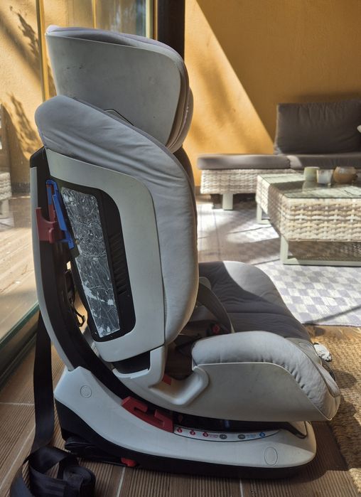 Cadeira auto - Bebé Chicco