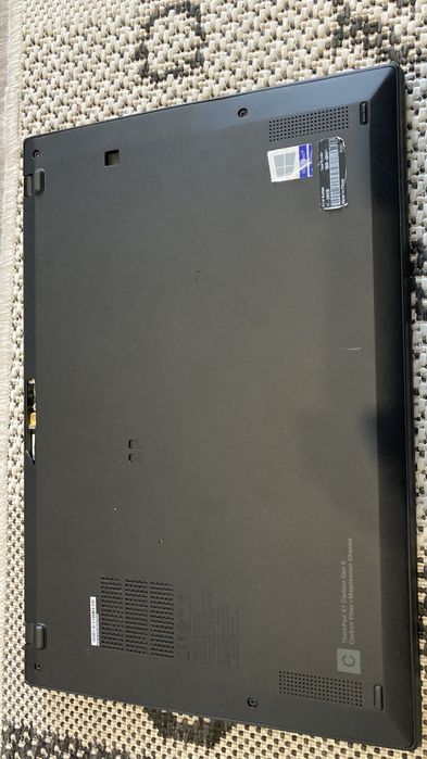 Продам ноутбук Lenovo ThinkPad X1 Carbon Gen 8
