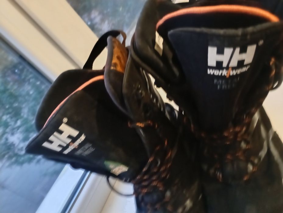 Продам ботинки Helly Hansen.