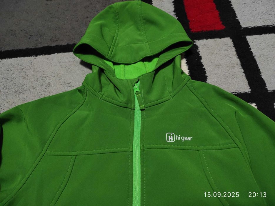 Демісезонна,термо куртка для хлопчика 13-14 р.вітро і водо непроникна