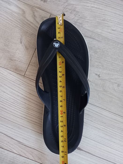 Продам вьетнамки Crocs