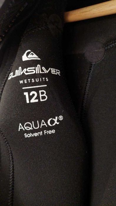 Fato surf Quicksilver 12B novo