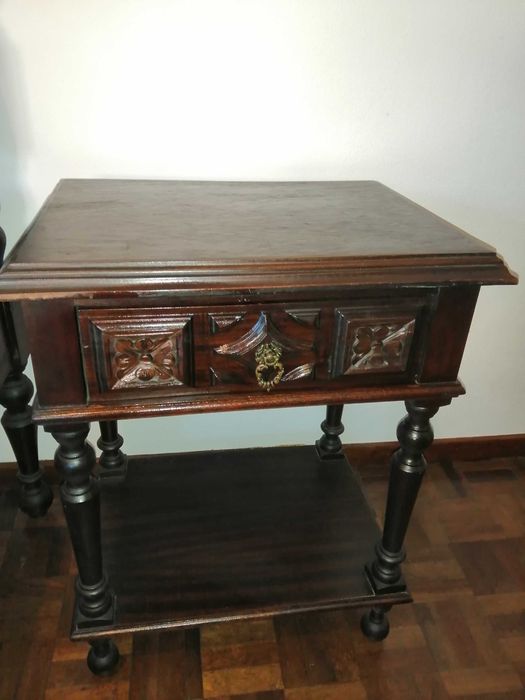 Armários, cómodas, cama