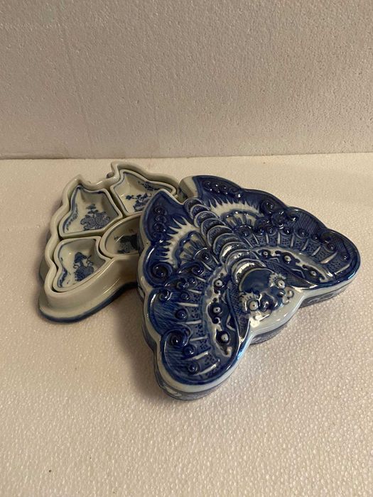 Caixa para especiarias em porcelana chinesa