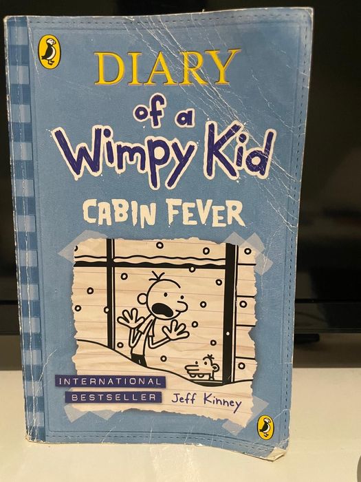 Livros em inglês, Diário de um banana diary of a wimpy kid dog man