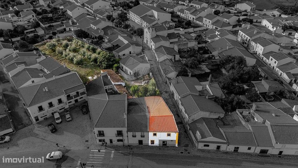 Moradia T5 para venda