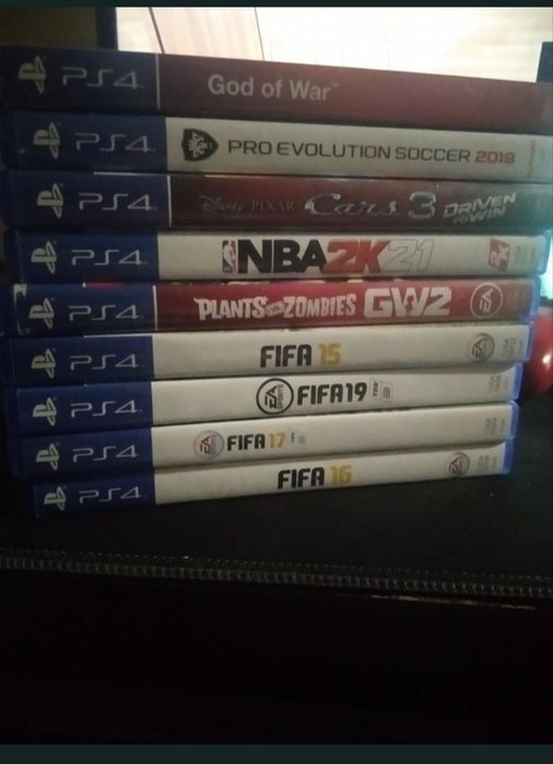 Vendo vários jogos PS4