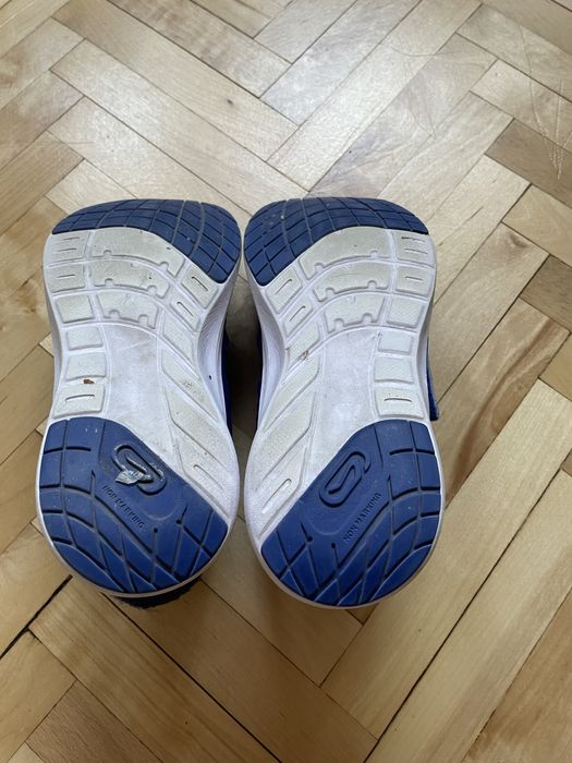 Buty sportowe na rzepy 35 kalenji