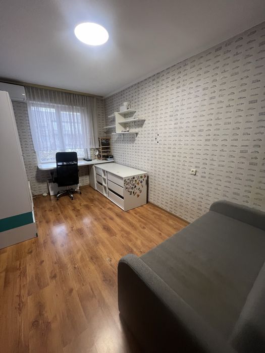 Оренда ДВУШКИ на Зріні