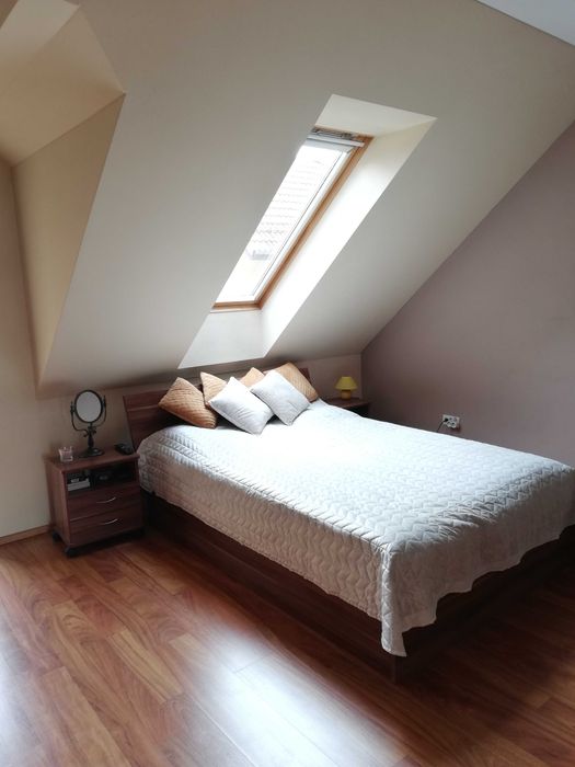 Przestronne i nietuzinkowe mieszkanie 78 m2 (po podłodze 114,8m2) w centrum