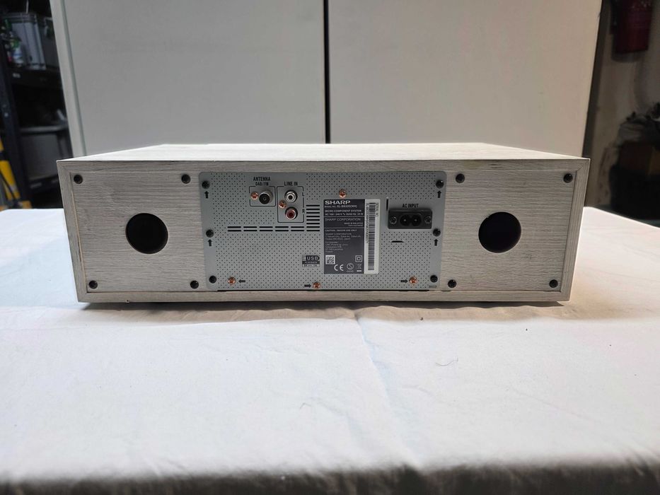 Wieża Sharp XL-BB20D