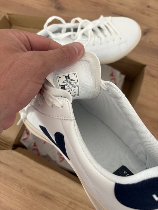 Sapatos  VEJA 43