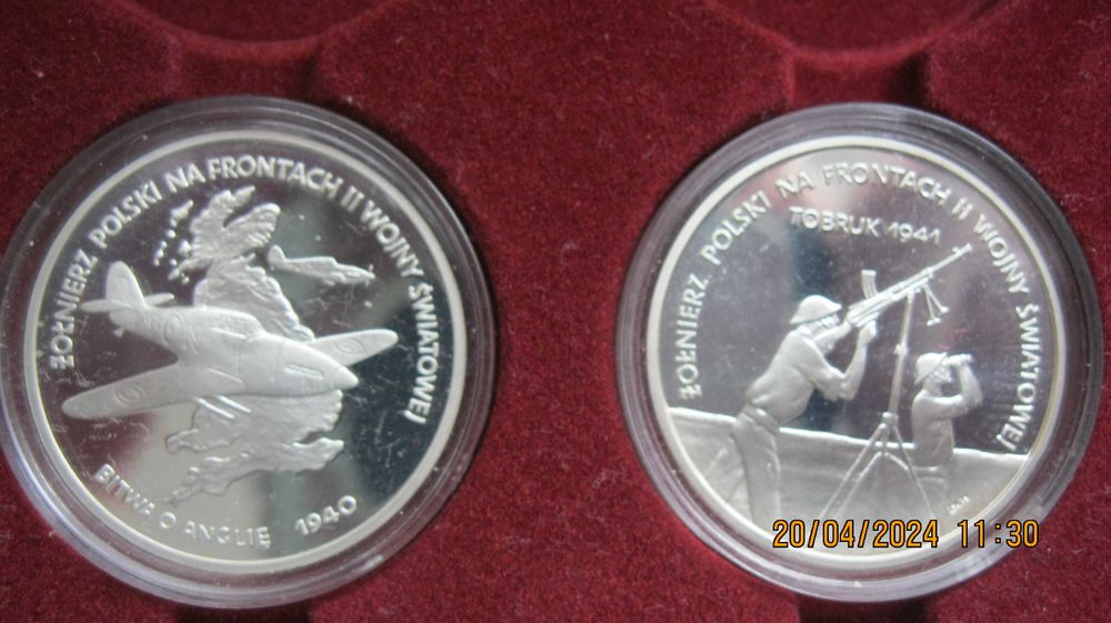 Srebrne monety super kolekcja.