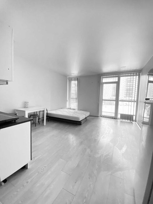 Оренда, комфортна Студія . ЖК Зарічний, Осокорська 2А. Метро поруч