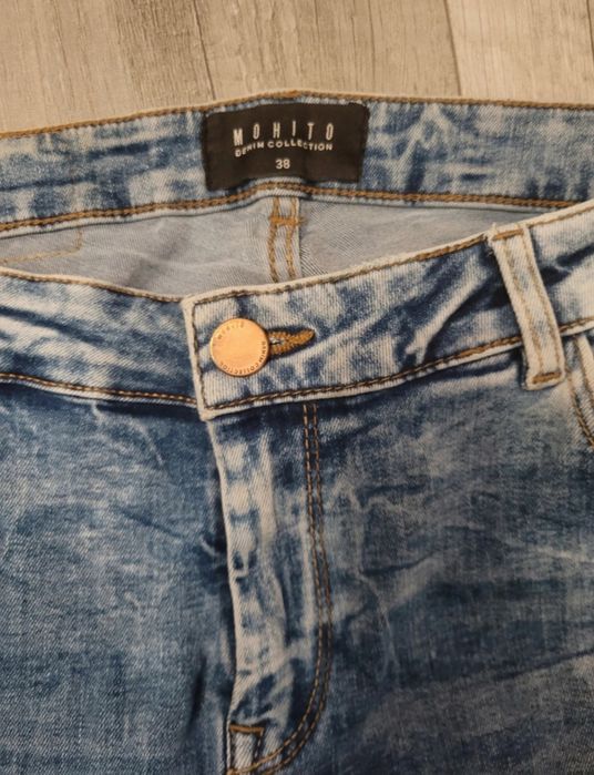 Jeansy Mohito 38