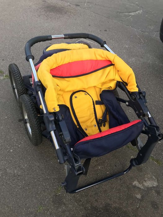 Доставка по Київу.Коляска 2 в 1,Тako а гарному стані.