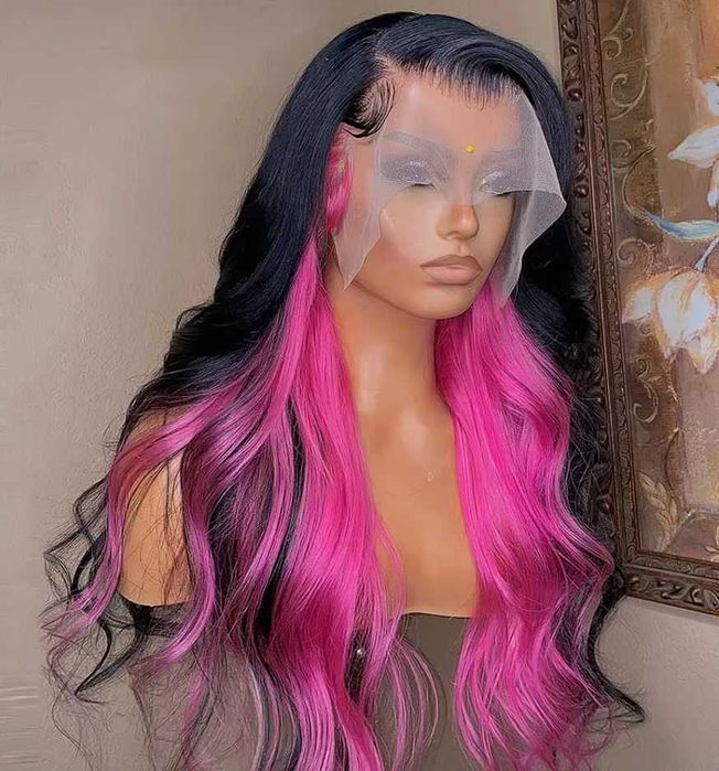 Peruka lace front głęboka czerń + pasma róż 65 cm