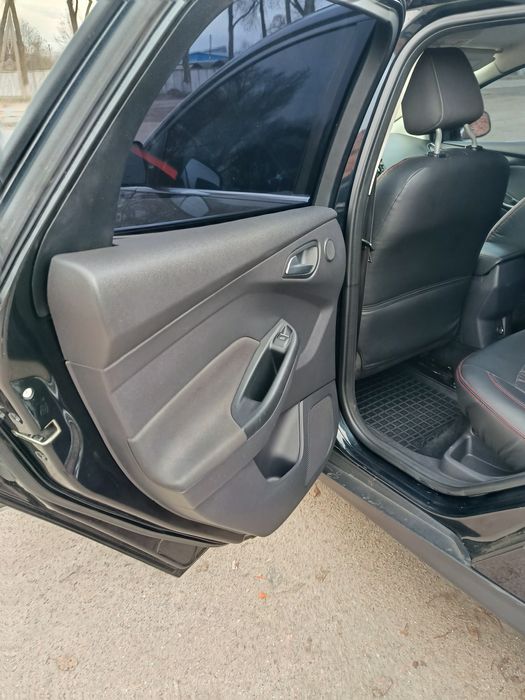 Продам Форд фокус 3