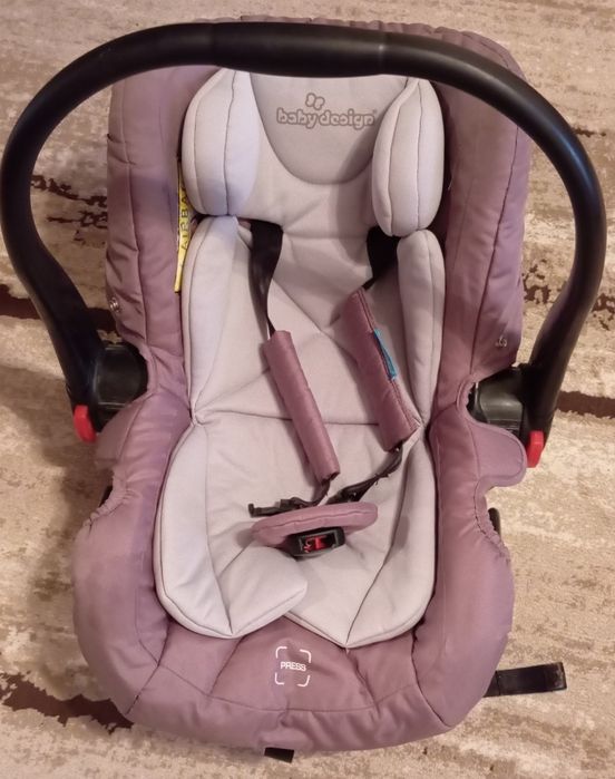 Автокрісло для немовлят
