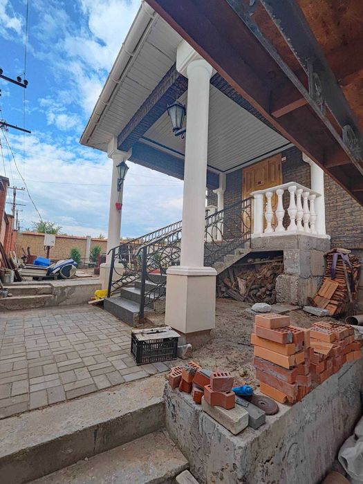 ПРОДАм будинок селище Сонячне