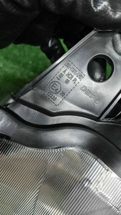 Otica Farol Esquerdo Renault Modus Grand Modus 2004 a 2008 551.1151L-LD-EM NOVO