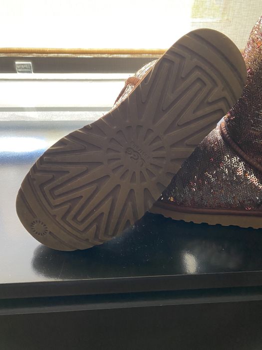 Bota Ugg lantejoulas