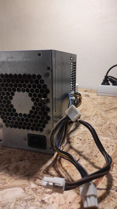 Fonte de alimentação HP D3201E0 320W