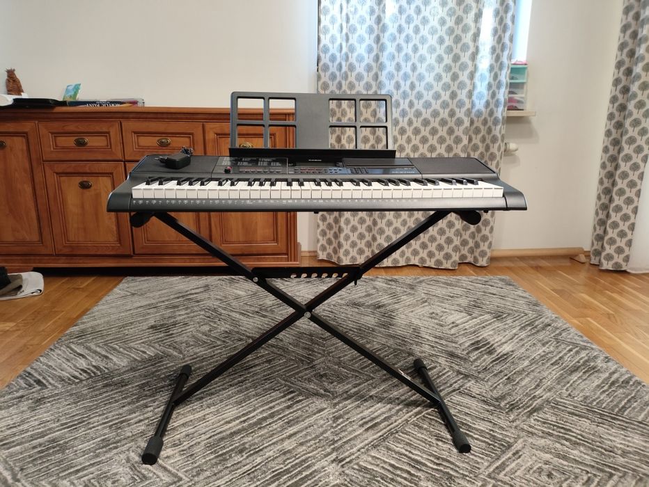 Keyboard CASIO CT-X700