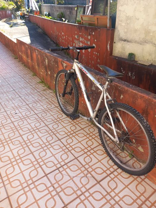 Vendo bicicleta usada por 120 euros negociável