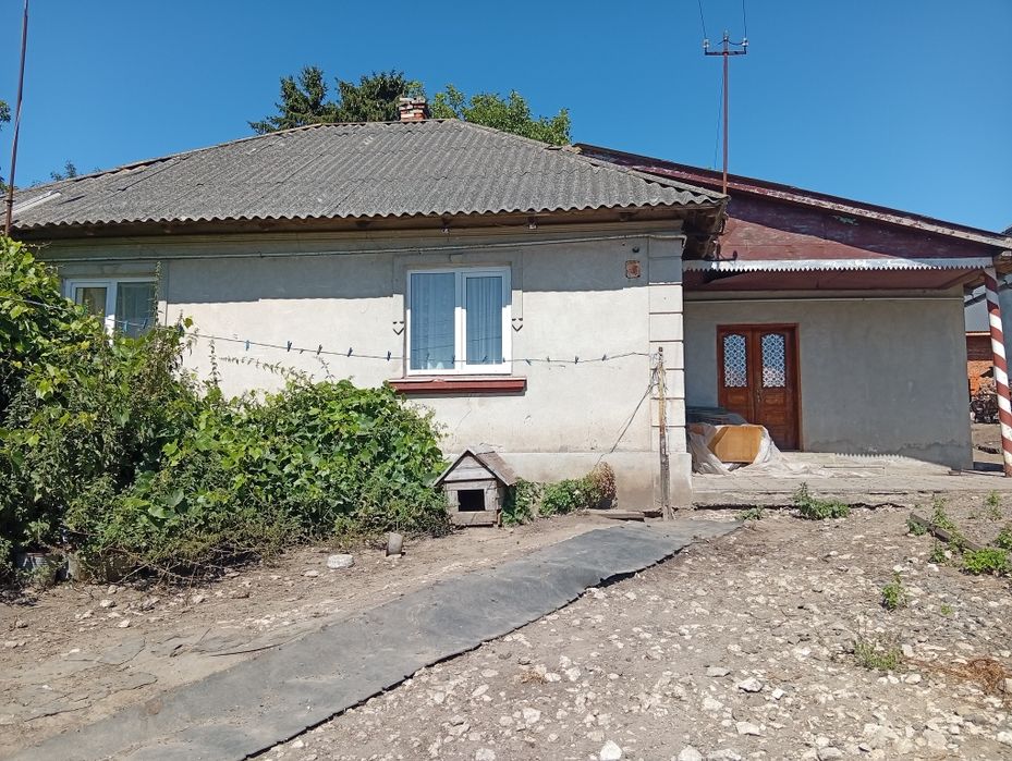 Продається будинок в селі Озерна